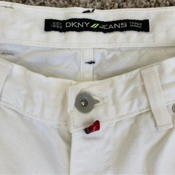 Vintage Y2K DKNY Jeans Straight Leg High Waist White USA Made Size 6 - Picture 7 of 15